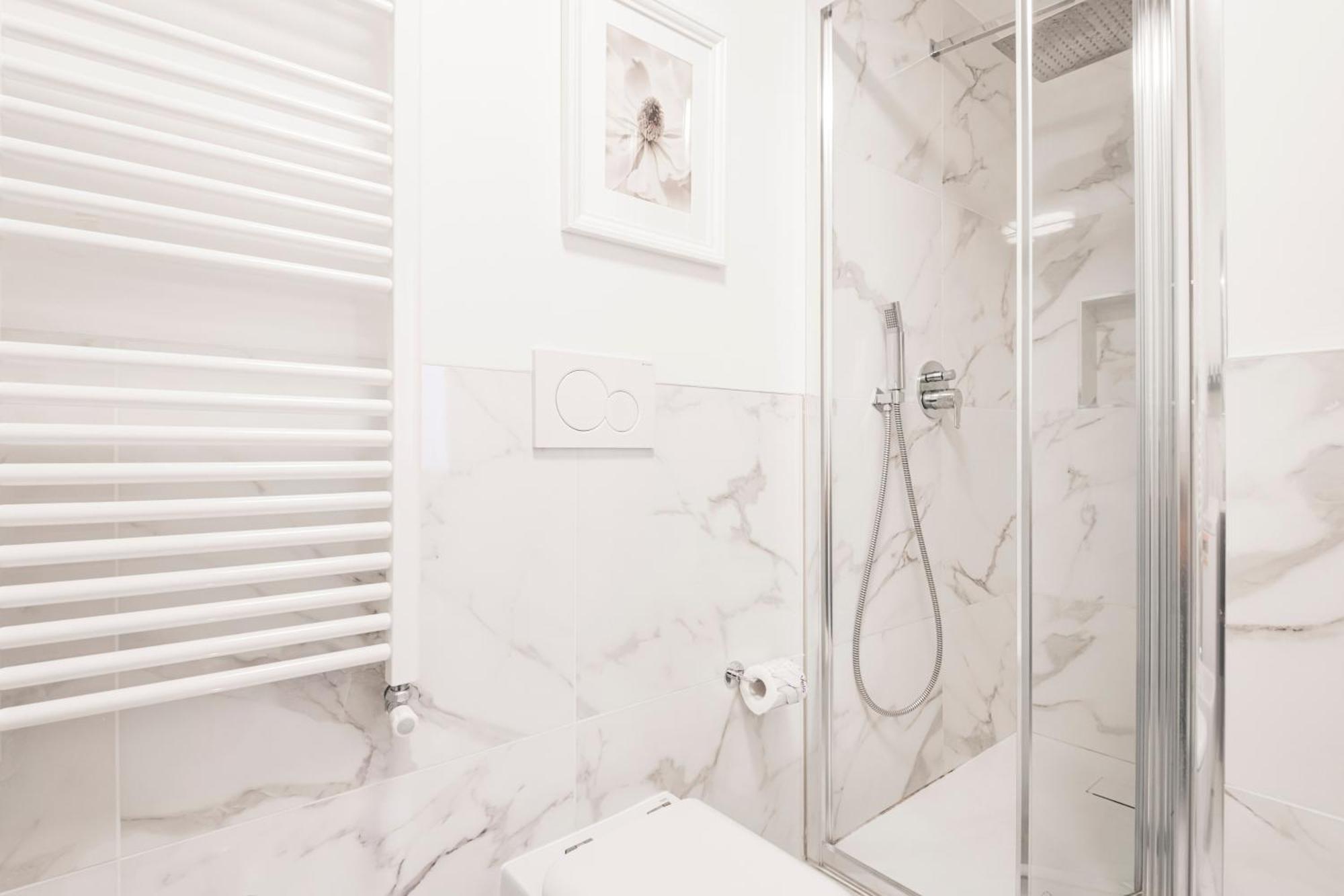 Easylife - Appartamento Elegante Moderno E Accogliente - La Tua Oasi In Citta Milánó Kültér fotó