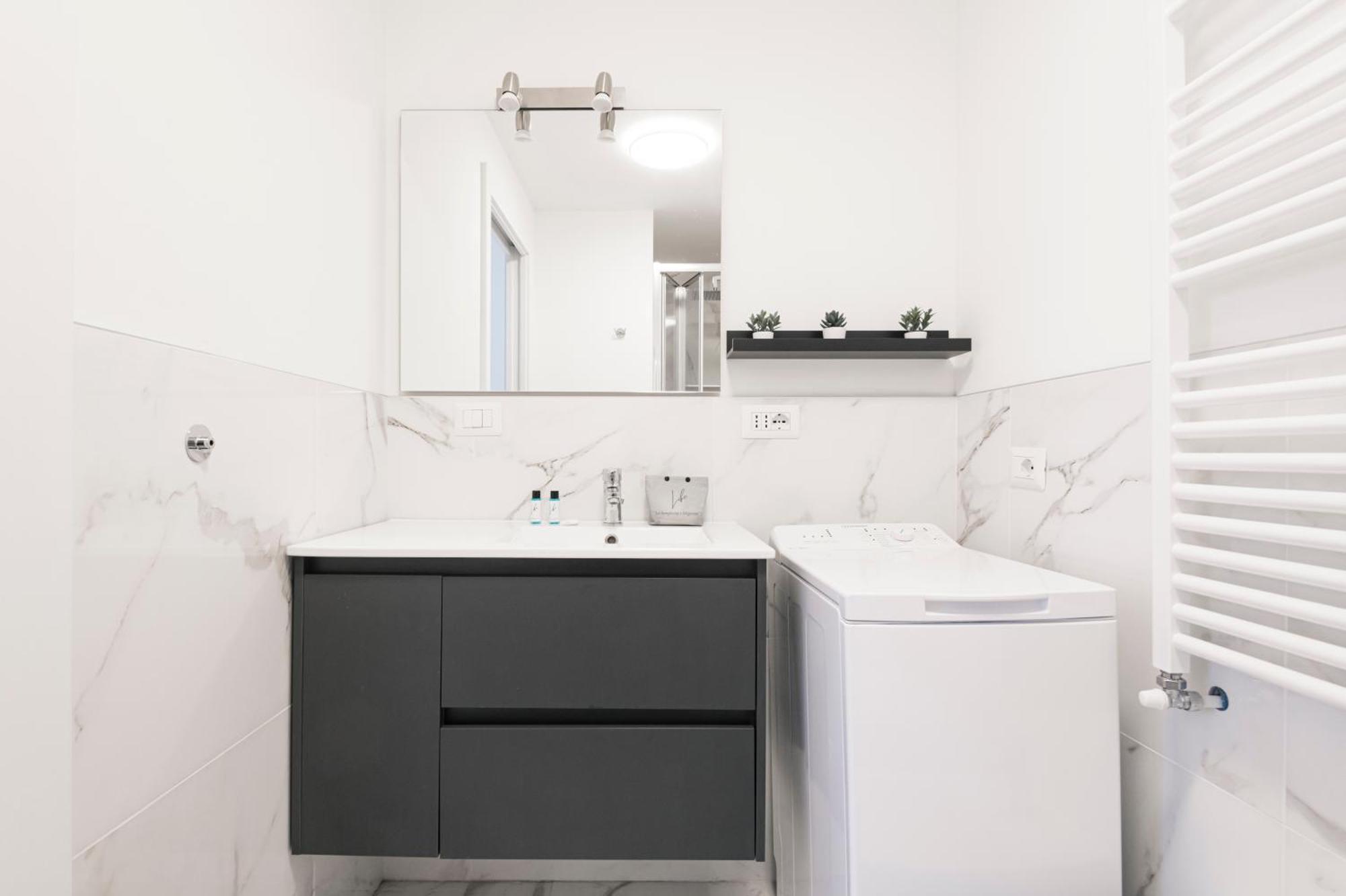 Easylife - Appartamento Elegante Moderno E Accogliente - La Tua Oasi In Citta Milánó Kültér fotó